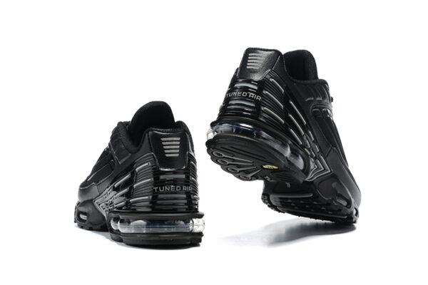 Air Max Plus TN 3 “Black/White” - Imagem 3