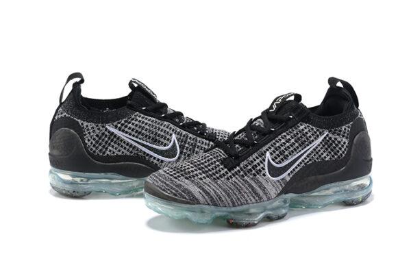 VaporMax 2021 "Oreo" - Imagem 2