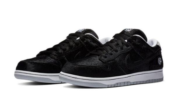 Dunk Low x Medicom Toy - Imagem 2