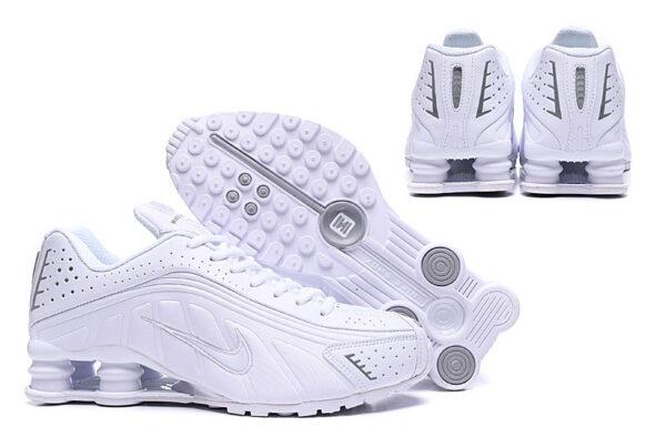 Shox R4 "Triple White" - Imagem 2