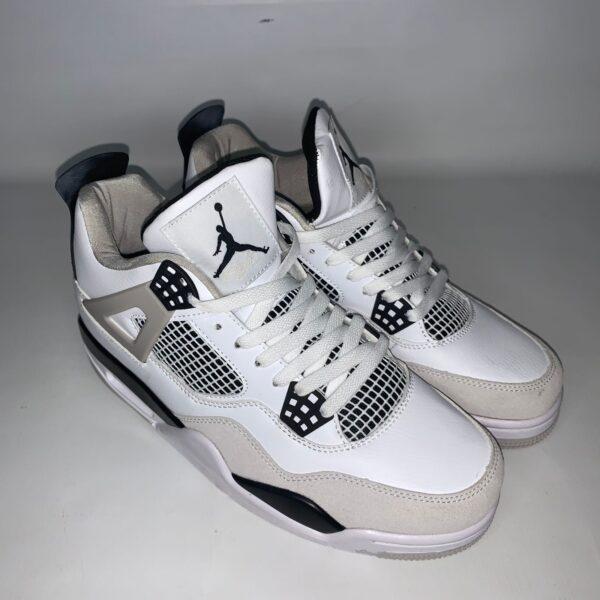 Jordan 4 "Military Black" - Imagem 2
