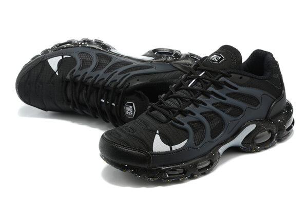Air Max Plus Terrascape "Black/White" - Imagem 2
