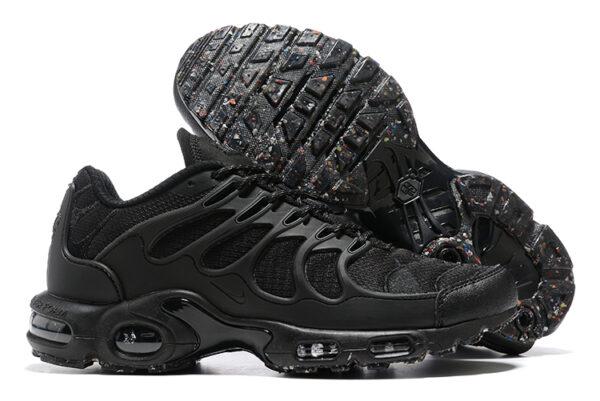 Air Max Plus Terrascape "Triple Black"