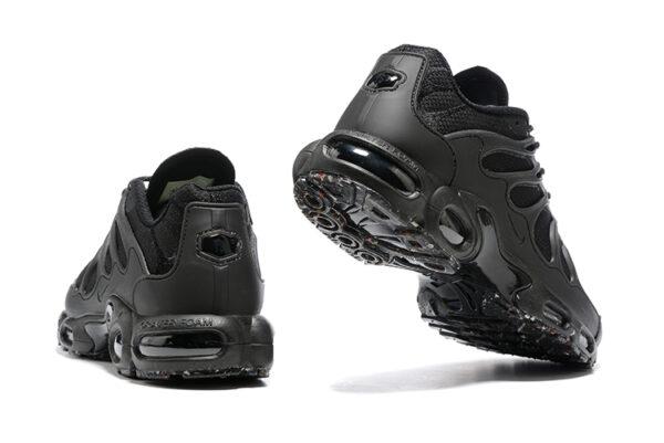 Air Max Plus Terrascape "Triple Black" - Imagem 3
