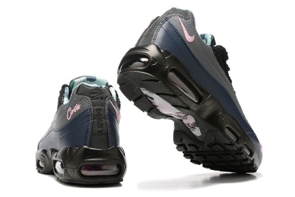 Corteiz x Nike Air Max 95 “Pink Beam” - Imagem 3