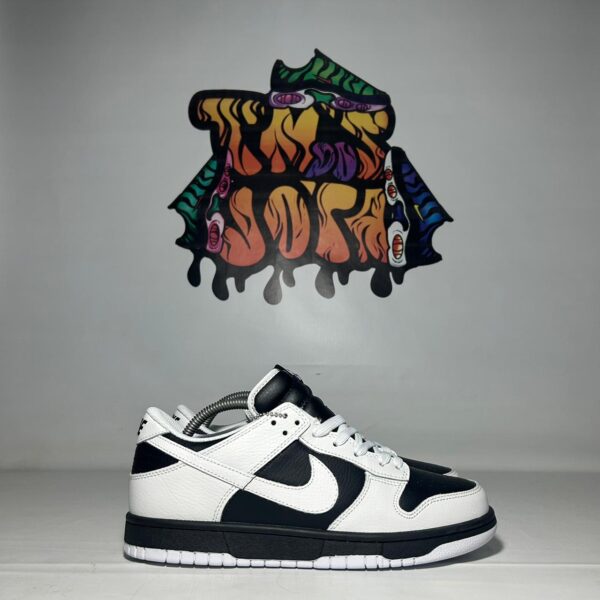 Dunk Low "Reverse Panda"