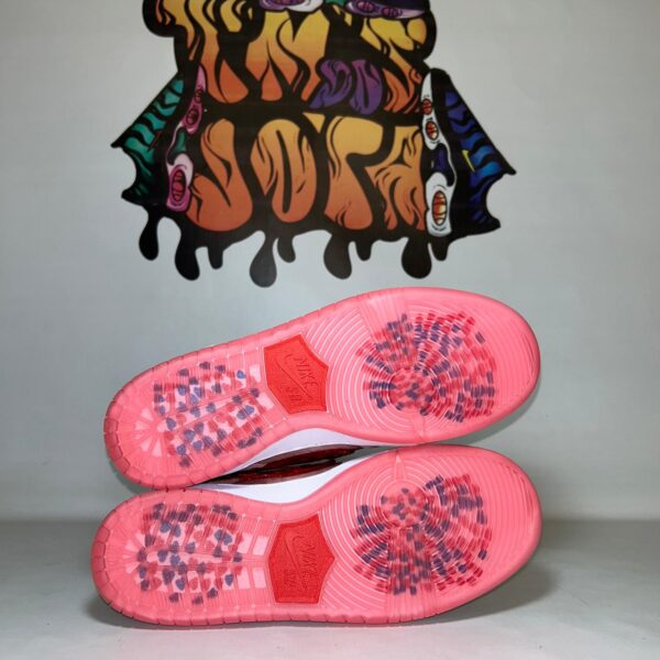 Dunk Low "StrangeLove" - Imagem 5