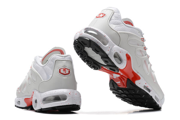 Air Max Plus Terrascape "White/Red" - Imagem 3