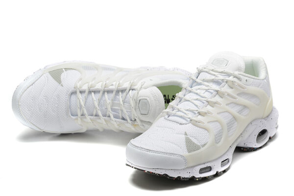 Air Max Plus Terrascape "Triple White" - Imagem 2