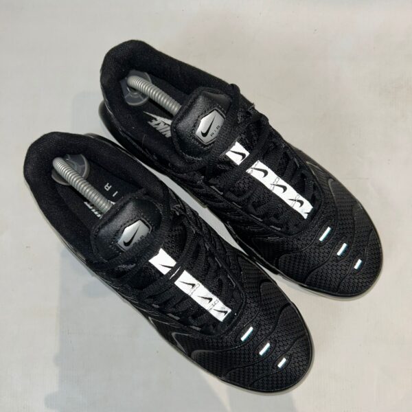 Air Max Plus TN 1 "Black Metallic Silver" - Imagem 3