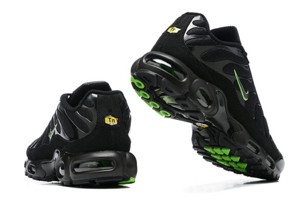Air Max Plus TN 1 "Black/Volt" - Imagem 3