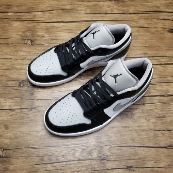 Jordan 1 Low "Light Smoke Grey" - Imagem 3