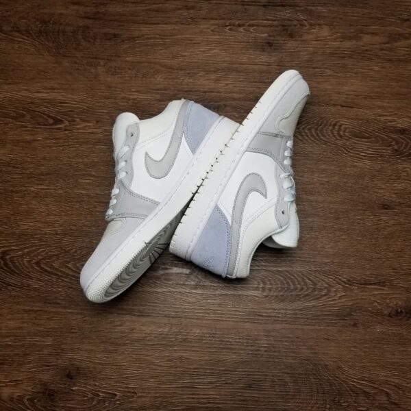 Jordan 1 Low "Paris" - Imagem 2