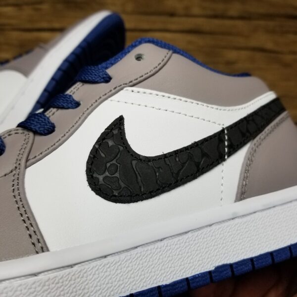 Jordan 1 Low "True Blue Cement" - Imagem 4