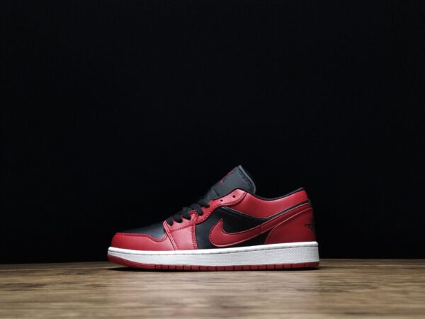 Jordan 1 Low "Reverse Bred"