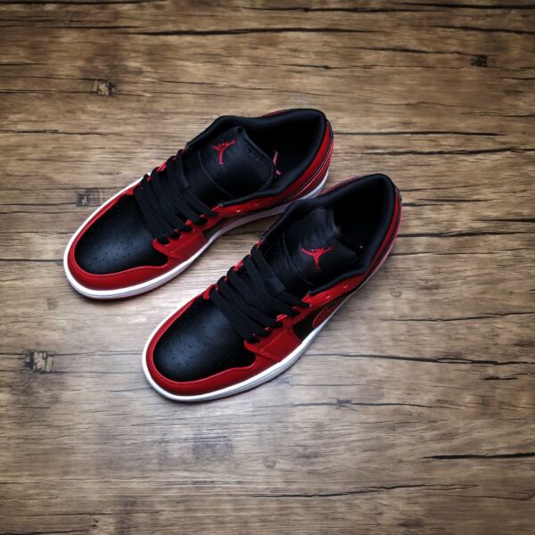 Jordan 1 Low "Reverse Bred" - Imagem 4