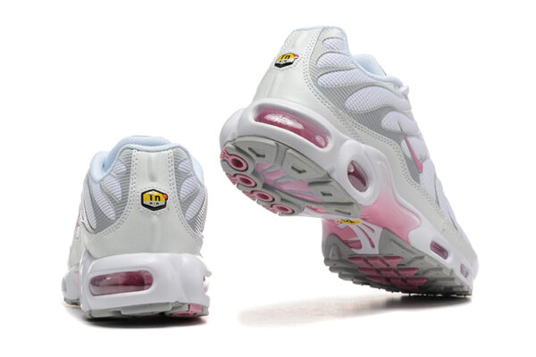 Air Max Plus TN 1 “Pink Rise” - Imagem 3