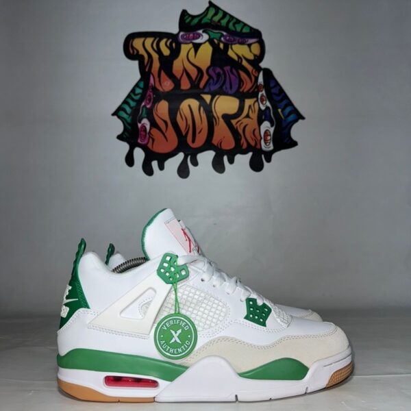 Jordan 4 "Pine Green"