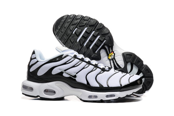 Air Max Plus TN 1 "Reverse Oreo"