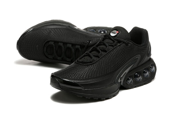 Air Max DN "Triple Black" - Imagem 3